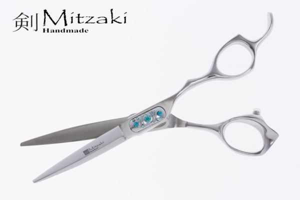 Eine Schönheit, Mitzaki-Tokaru (6,0 Zoll) ausgeprägter HOHLSCHLIFF, 440C Japanstahl, Ergo-Form, Gelenkschonend ! Nur kurze Zeit zum Einführungspreis